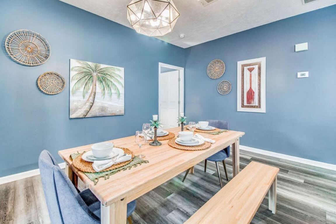 Cam'S Coastal Cottage- Nas Pensacola, Close To Beach Exterior photo
