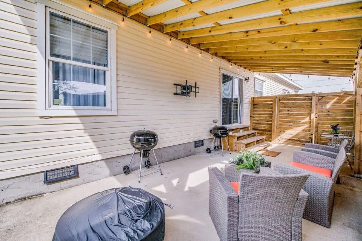 Cam'S Coastal Cottage- Nas Pensacola, Close To Beach Exterior photo